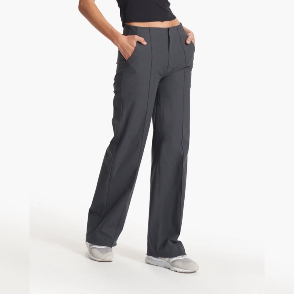 Vuori Women's Meta Wideleg Pants Modern Workwear Gray Athleisure Size Medium